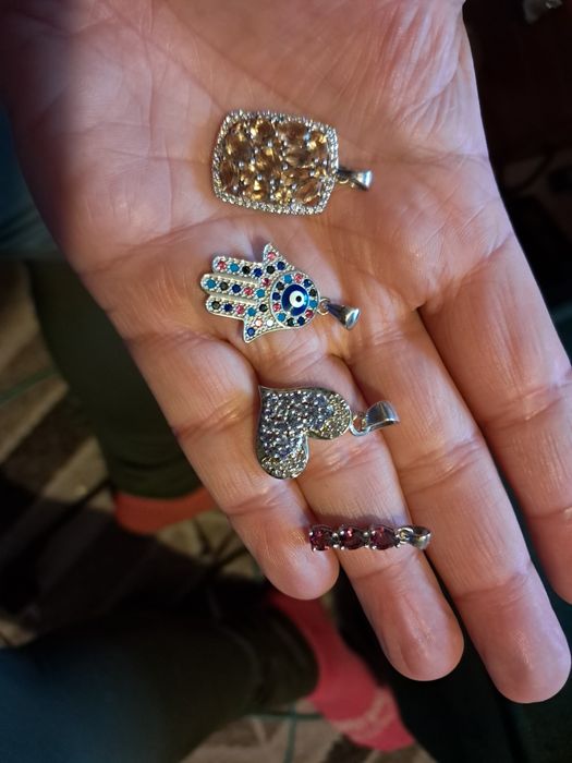 Zestaw zawieszek ze srebra