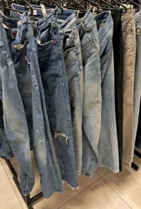 Spodnie jeans, materialowe damskie i męskie