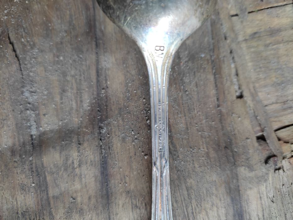 Продам столову ложку