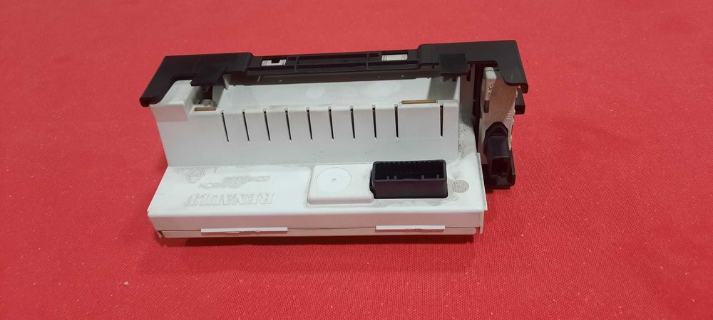 Display Informativo com Moldura, Renault Clio III de 2005 a 2009