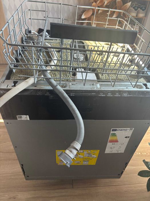 Zmywarka Electrolux EEM69310L do zabudowy, uszkodzona