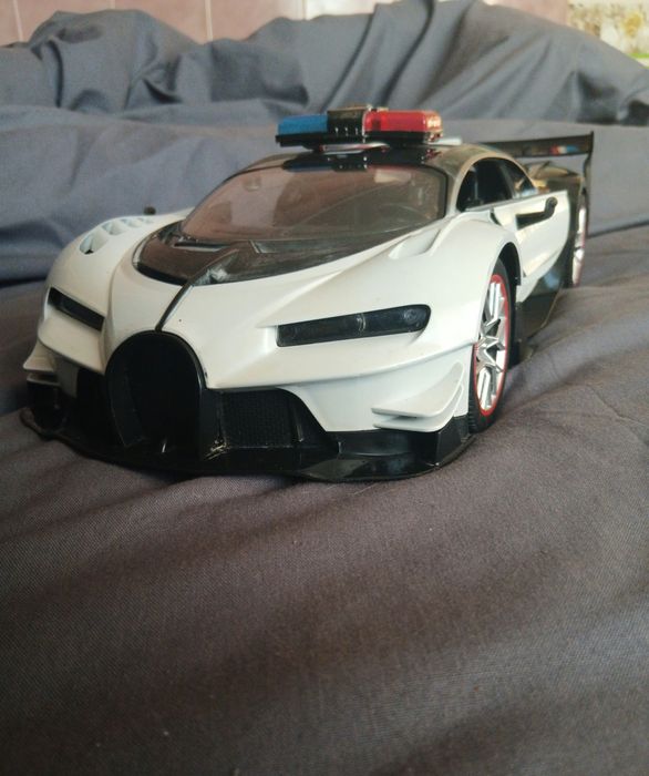 Поліцейська BUGATTI