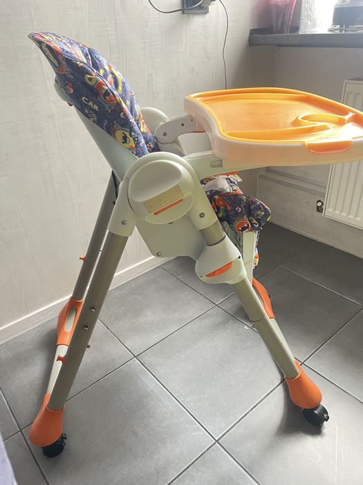 Стілець для годування CHICCO