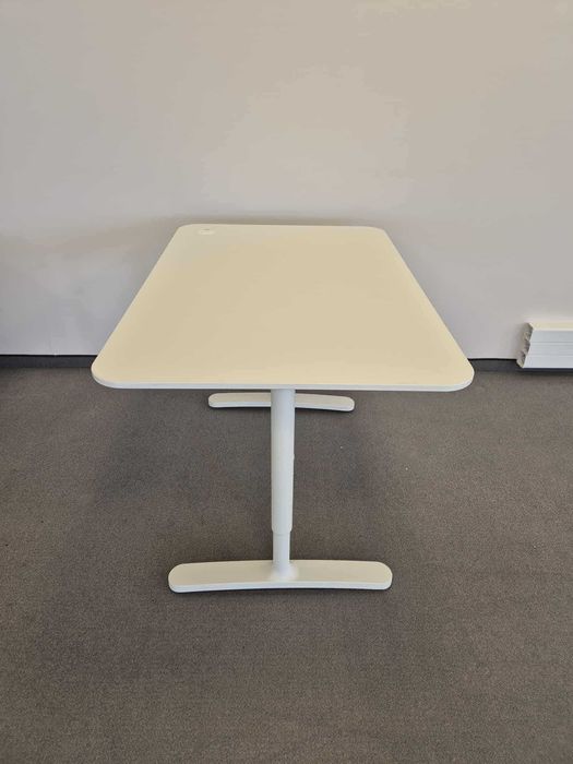 Biurko IKEA BEKANT 120×80 cm – stan bardzo dobry
