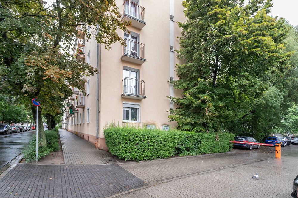 Uroczy pokój 1-osobowy w pięknej okolicy w mieszkaniu studenckim...