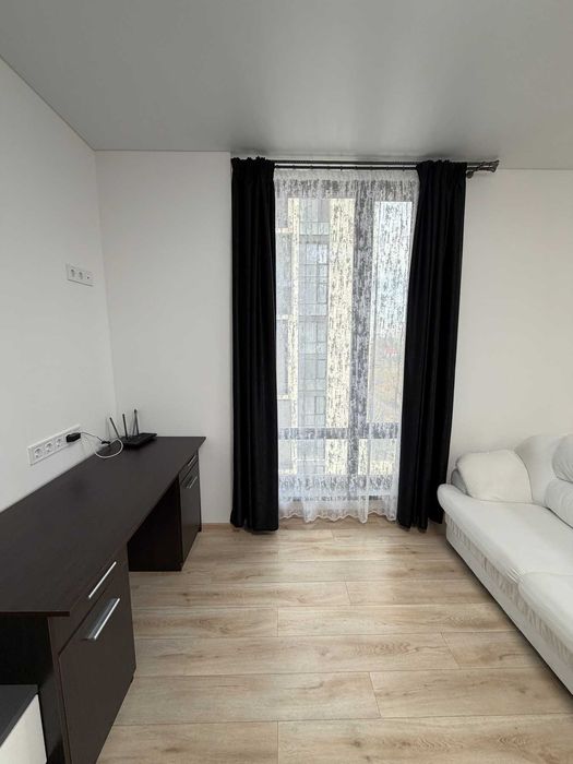 Оренда 1 кімнатна Манхетен!Видова на Озеро!