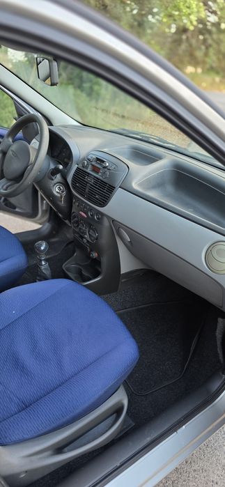 Fiat punto 1.2 ELX 16v 2001