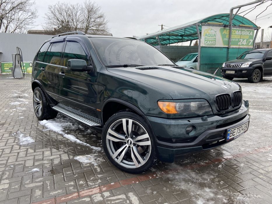 Продам BMW X5 E53