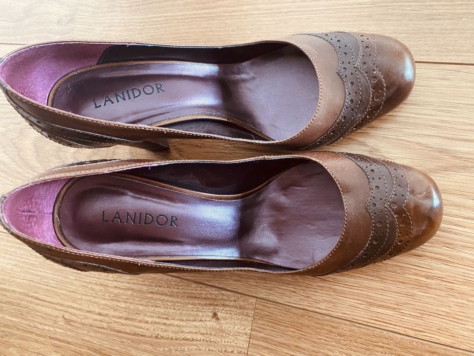 Sapatos em pele Lanidor 40