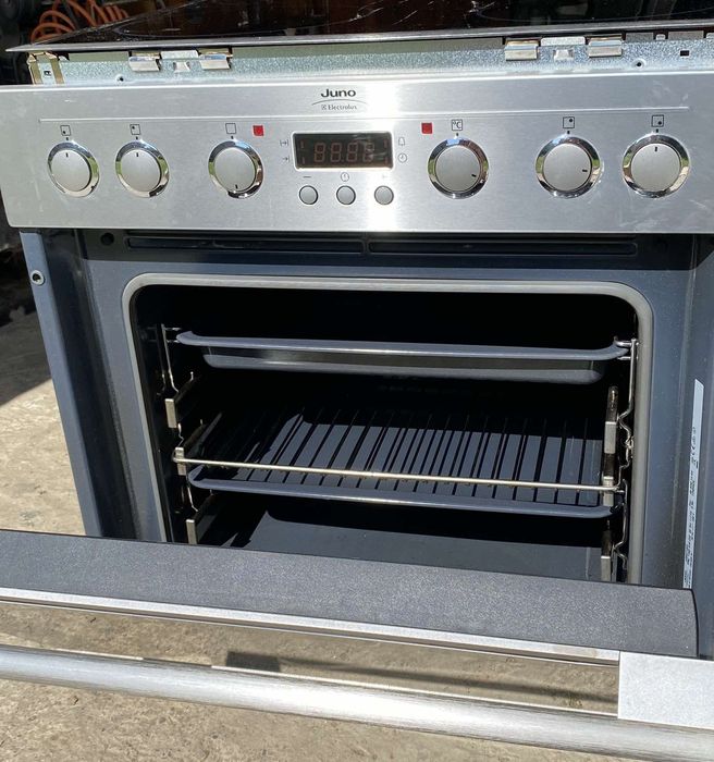 Духовка Electrolux JUNO