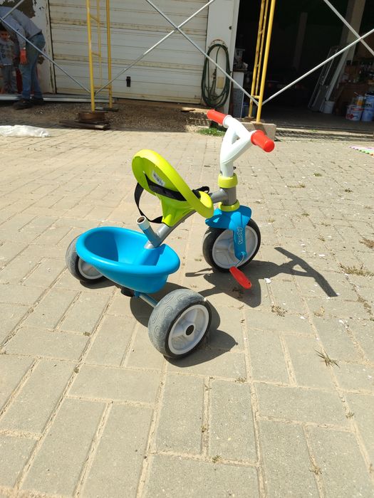 Triciclo de criança
