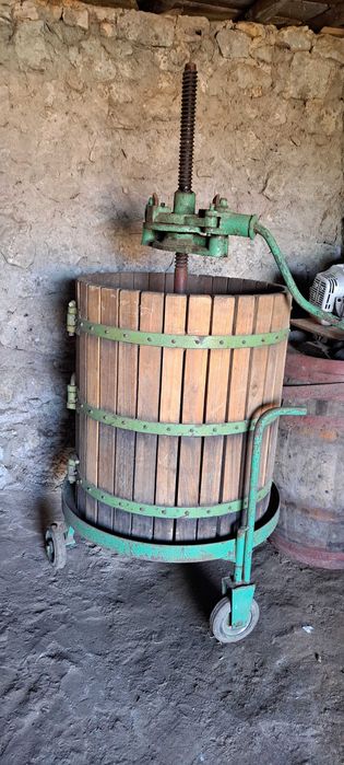 Prensa para espremer uvas.