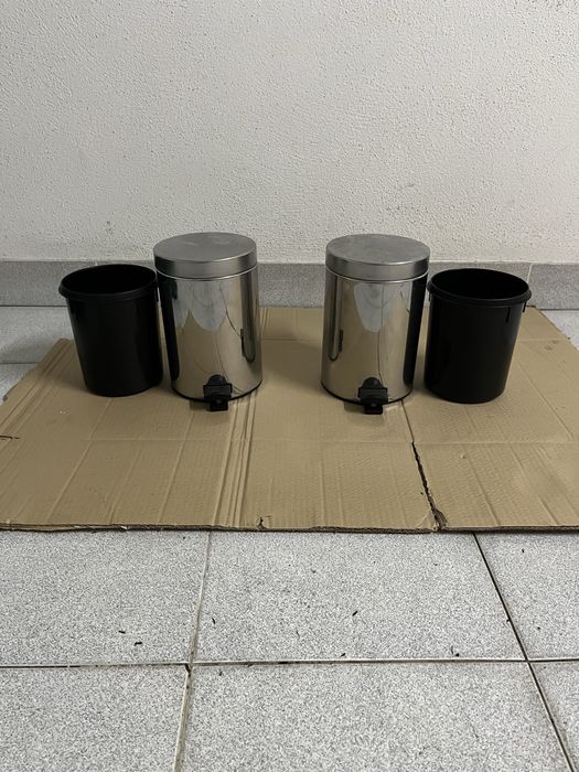 Caixote do lixo  3-5 L ,Brabantia,em aço inox, com pedal.