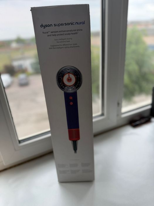 Фен Dyson Supersonic