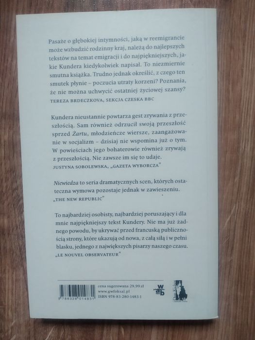 Milan Kundera Niewiedza książka wyd wab niedostępne wydanie niebieskie