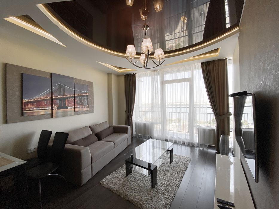 Люкс с джакуззи Мост Сити вид на реку, джакуззи