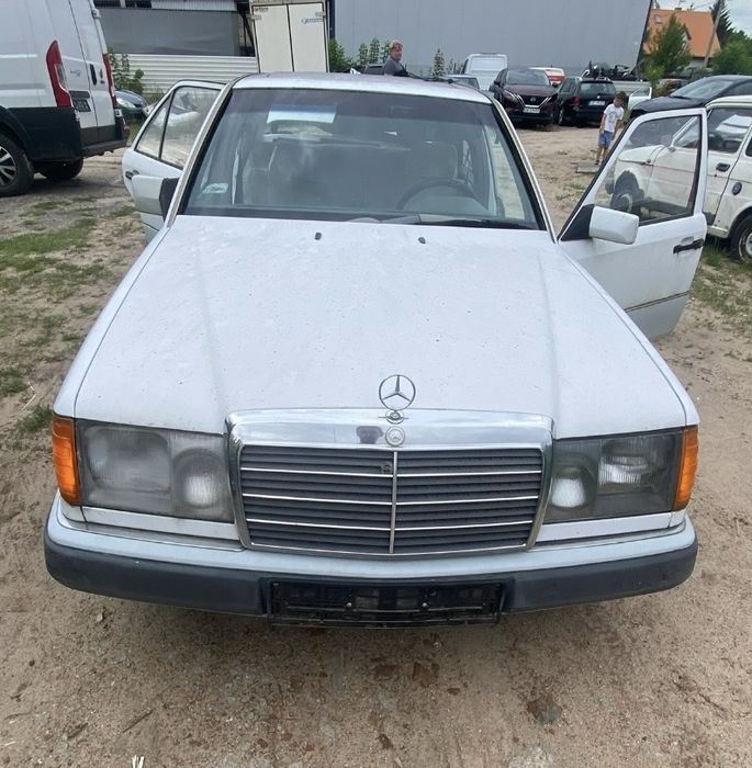 Części merecedes w124 2.0D