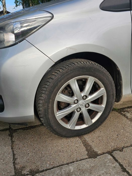 4x100 alufelgi oryginalne toyota yaris 15"