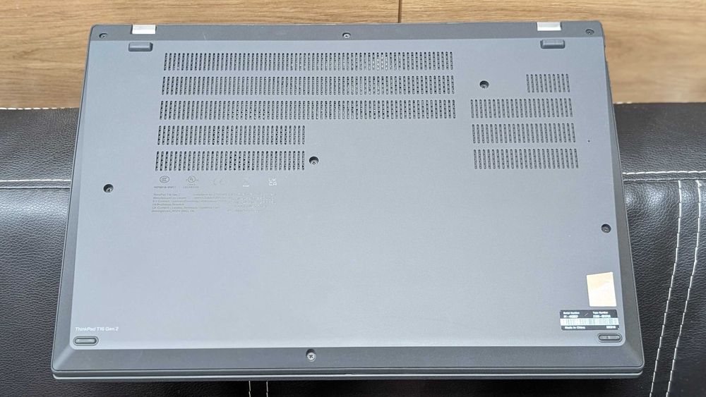 Lenovo ThinkPad T16 Gen 2 16" IPS i5-1335U 16GB DDR5 256Gb SSD NVME