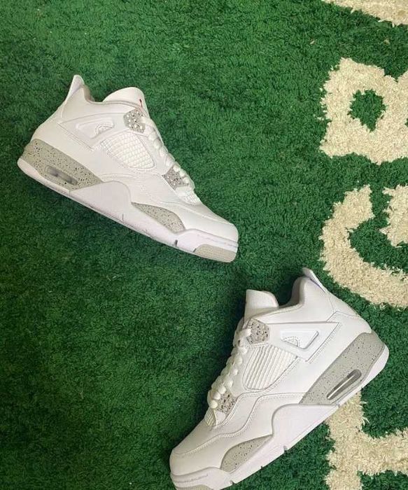Jordan_4_Retro_White_Oreo R.39