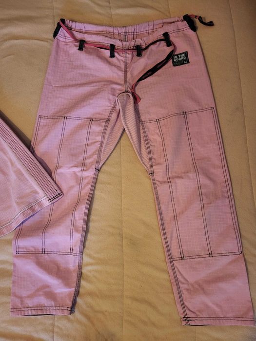 Kimono BJJ In The Guard