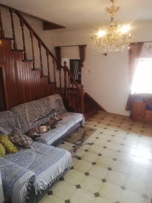 Vendo moradia na aldeia da Mata da Rainha