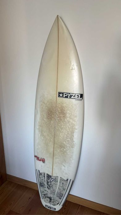 Prancha de Surf Pyzel JJF Slab 2.0 PU 5'10 28L
