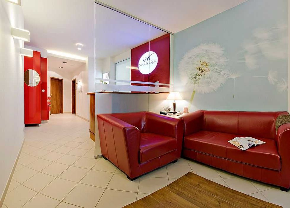 Wynajmę gabinet na manicure, pedicure lub kosmetykę w Medi SPA