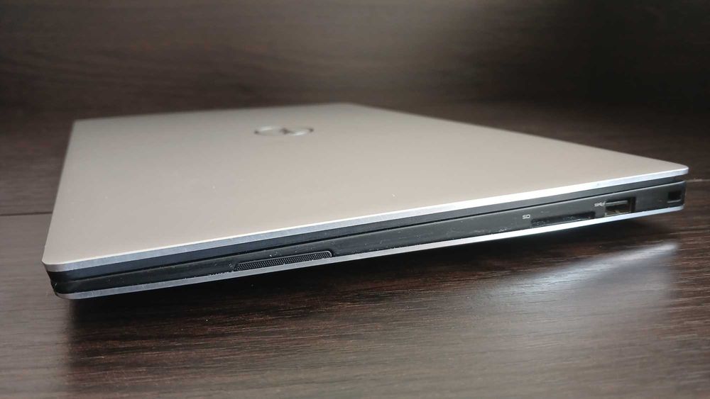 Ноутбук Dell XPS 13 9350 i7 8GB 13.3 QHD+ Touch Під відновлення (Робочий)