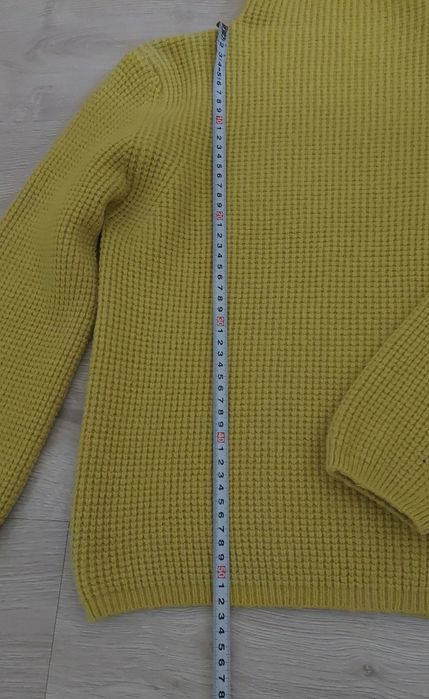 Gruby, ciepły sweter S musztardowy żółty