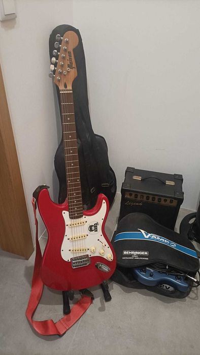 Guitarra Eletrica Maison + Amplificador 30w + Pedaleira de Efeitos Behringuer V-Amp2