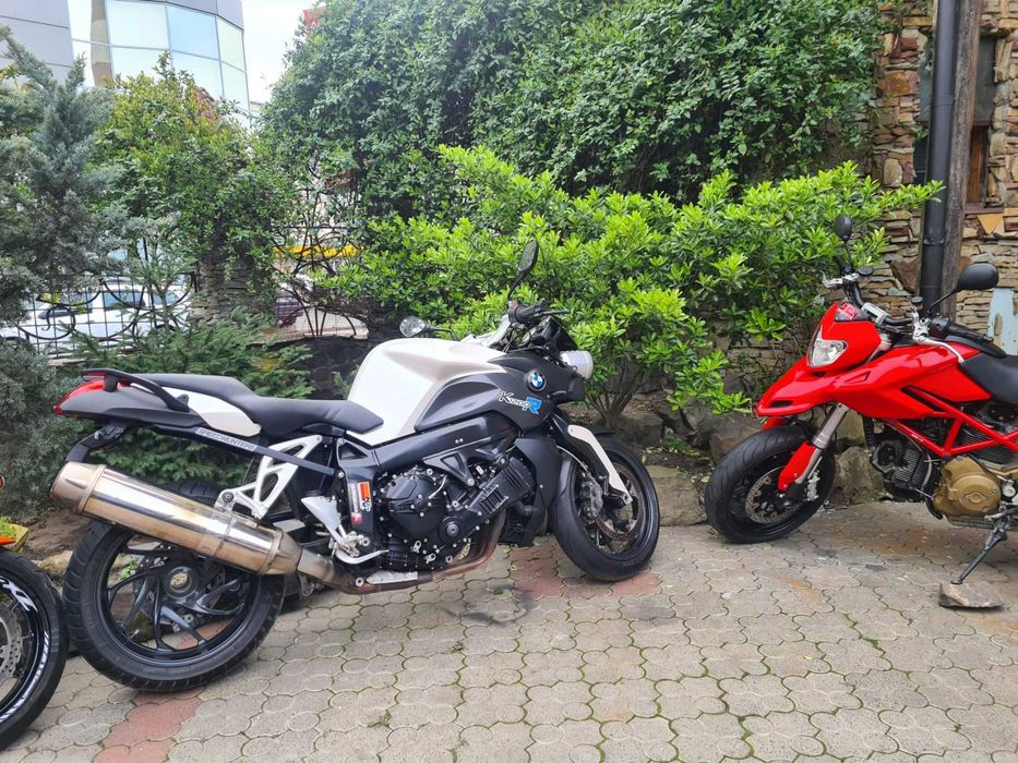 Ducati hypermotard 1100