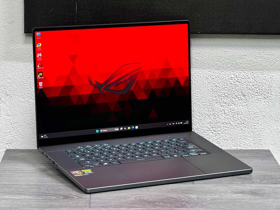 НОВИНКА!! Asus Rog Zephyrus GA605w / OLED 240Hz / RTX 4070 / Ryzen AI 9 HX 370