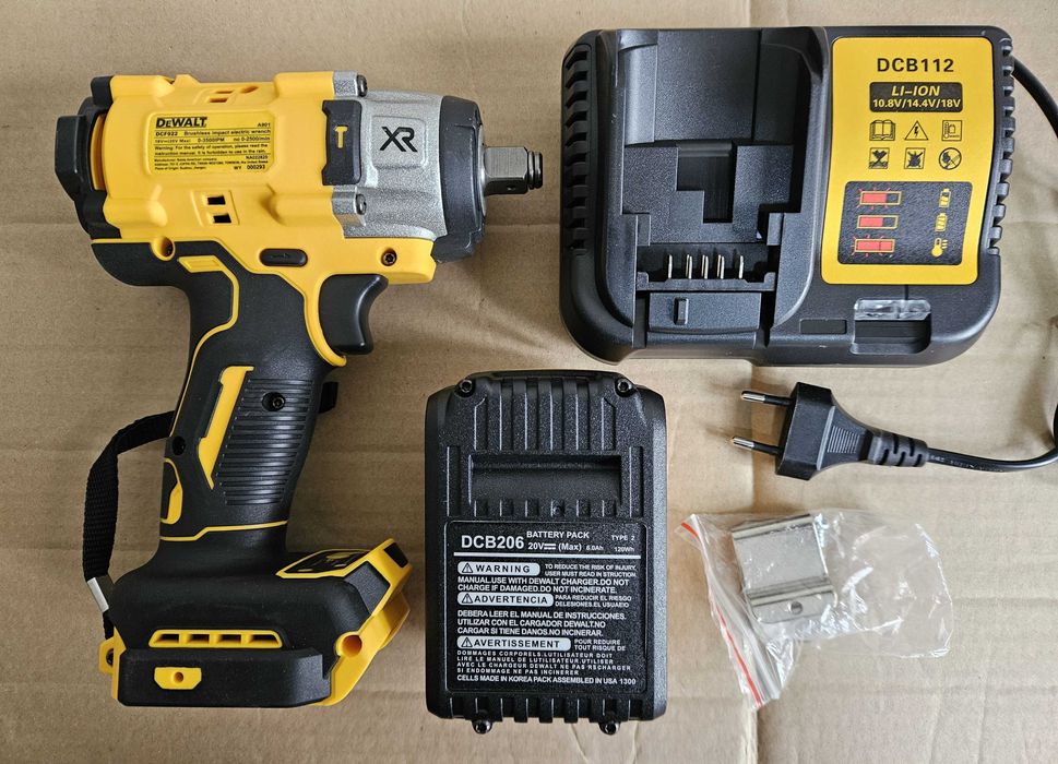 DEWALT DCF922 ATOMIC 20V MAX 1/2 cala akomulatorowy Klucz Udarowy