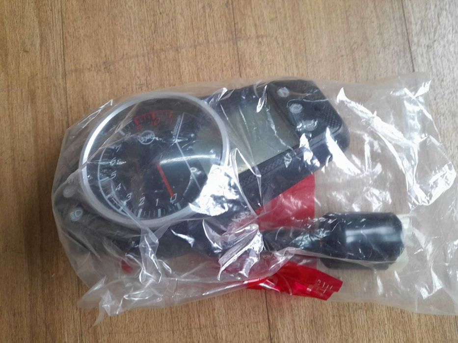 QUADRANTE OEM SYM WOLF SB 125Ni L8