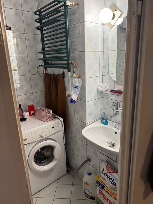 Wynajmę duży pokój dla pary lub jednej osoby