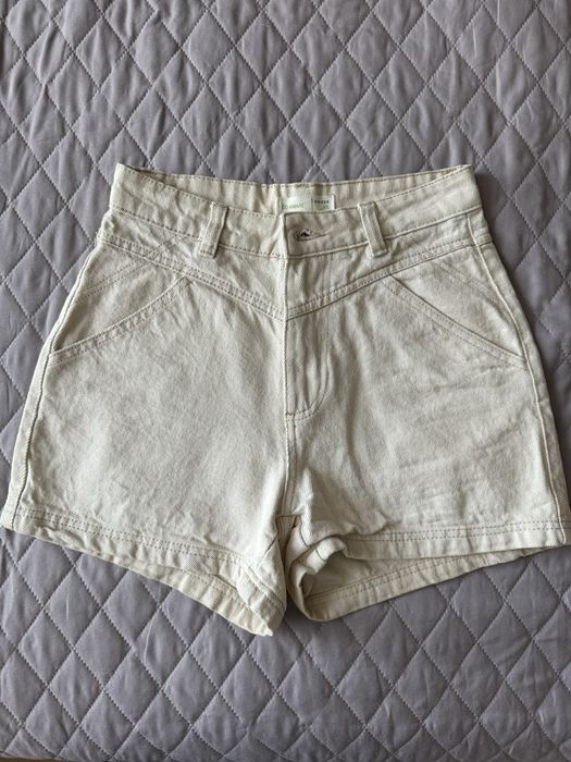 Шорти жіночі бежеві House