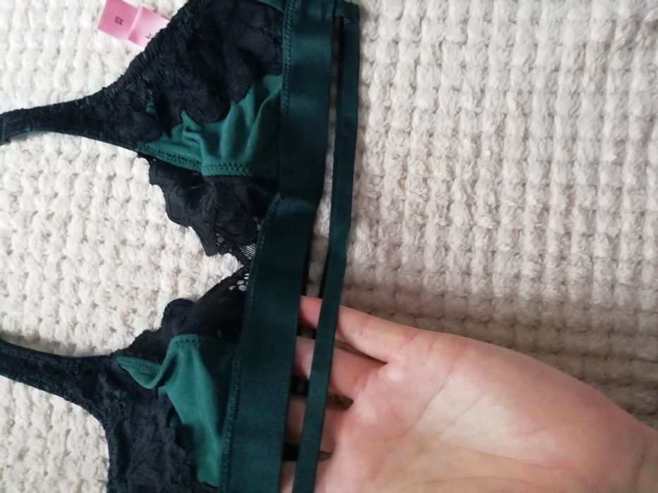 Biustonosz XS butelkowa zieleń