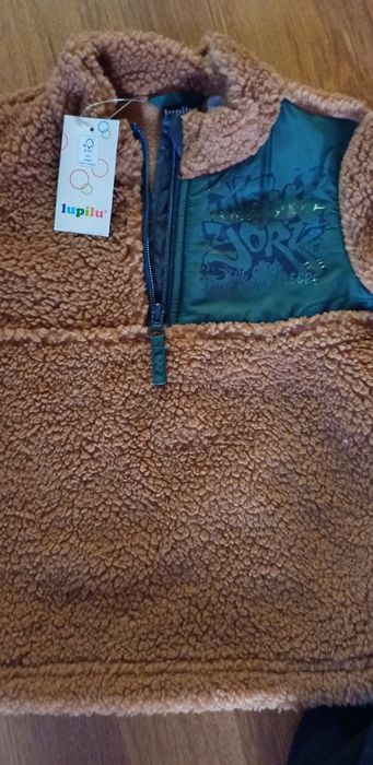 Świetna cieplutka bluza Nowa + gratis!