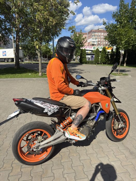 Aprilia 750 кубов