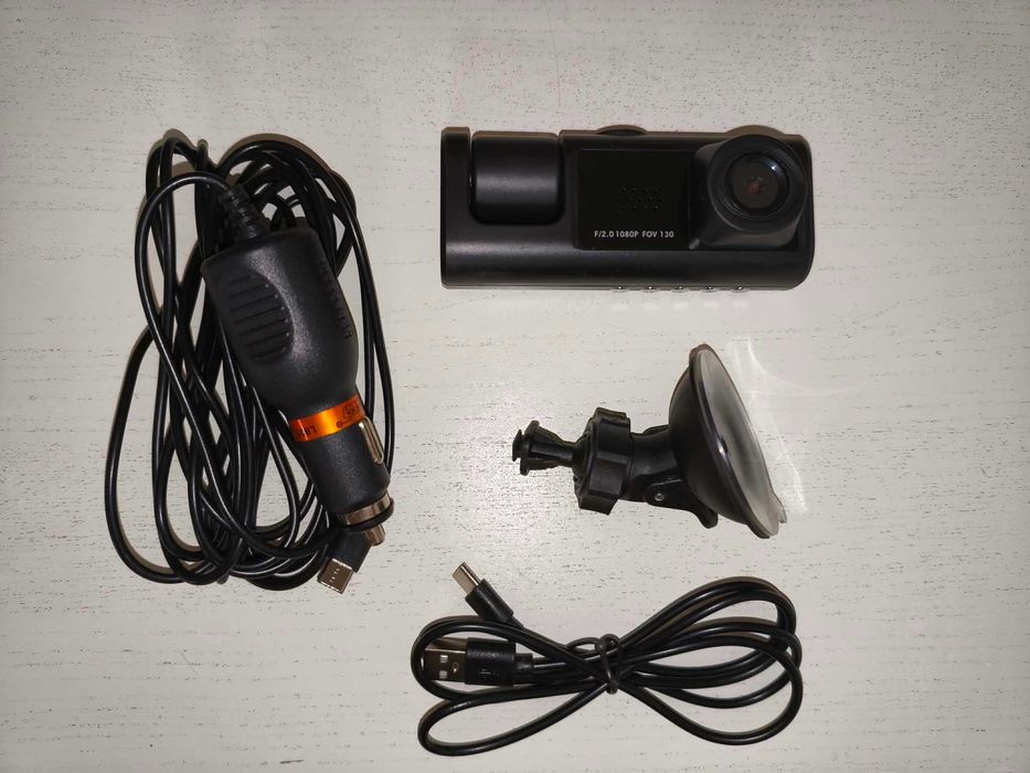 Dash cam - câmara para veículos automóveis