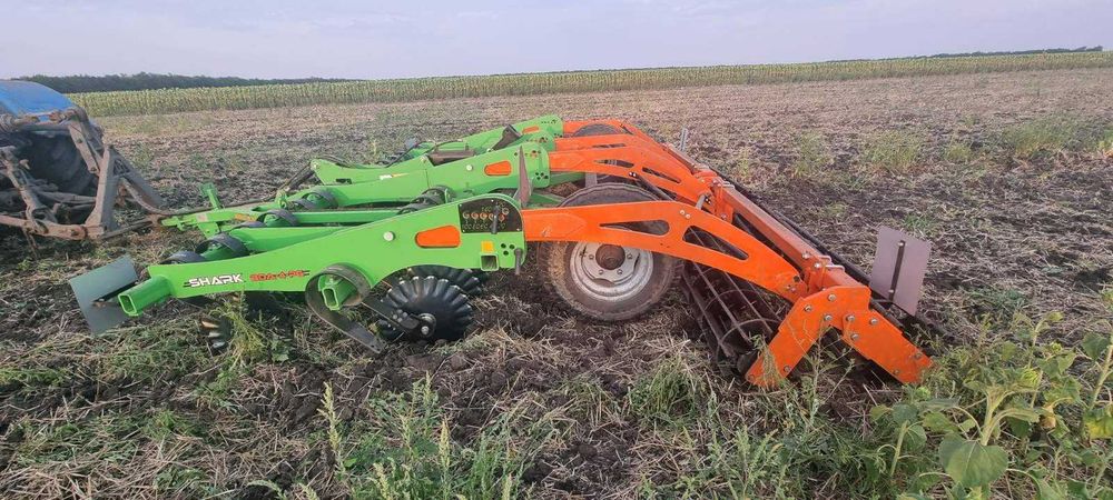 Лущільник дисковий ШАРК 4 тандемний коток діск білота АРК ГРУП