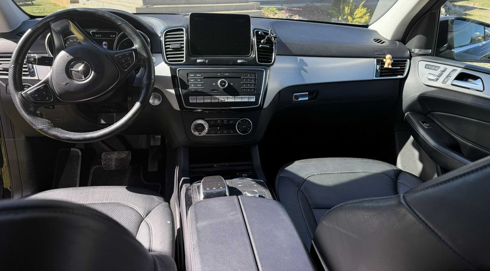 Mercedes-Benz GLE 350 D 4MATIC