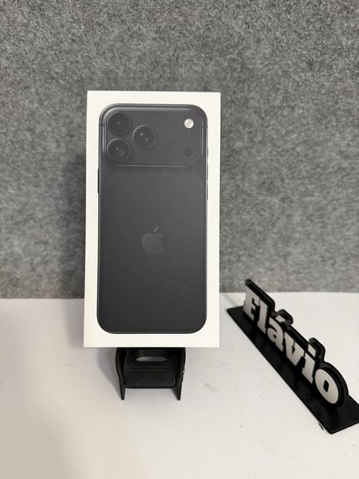 Troco/Vendo Iphone 18 Pro 256GB Black Selado