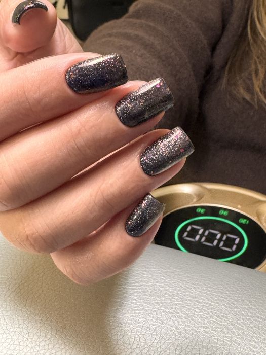 Маникюр,педикюр 5я ст Большого Фонтана