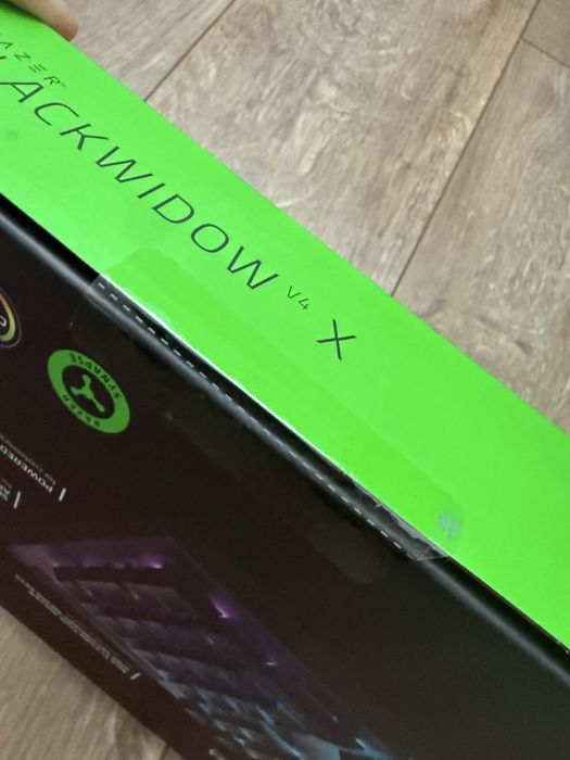 NOWA NIE OTWARTA Klawiatura Razer Blackwidow X v4 Green Switch