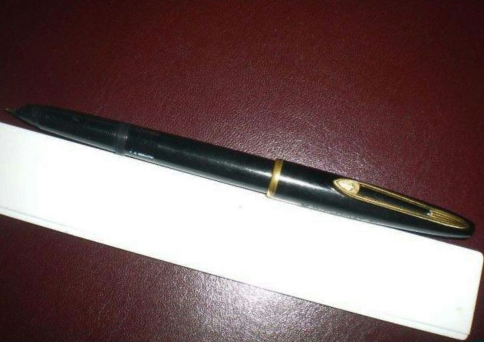 Caneta tinteiro antiga Crown Diplomat 41