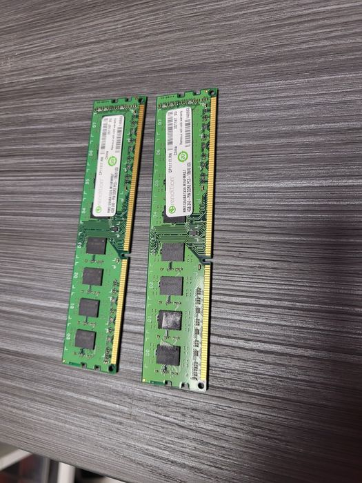 4 GB DDR3-RAM 240-pin PC3-10600U non-ECC 'Rendition RM51264BA1339.16F,