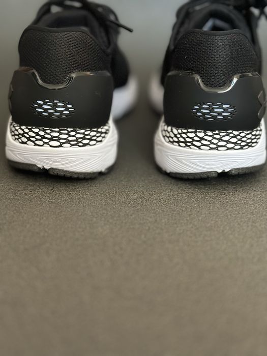 Кросовки  Under Armour