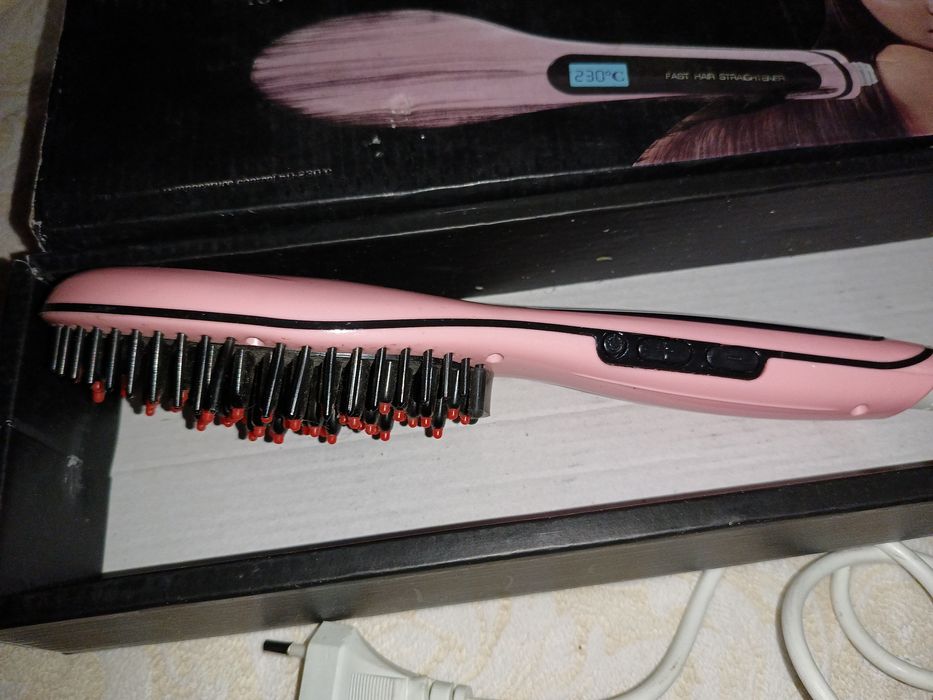 Електричний гребінець-випрямляч для волосся Fast Hair Straightener HQT
